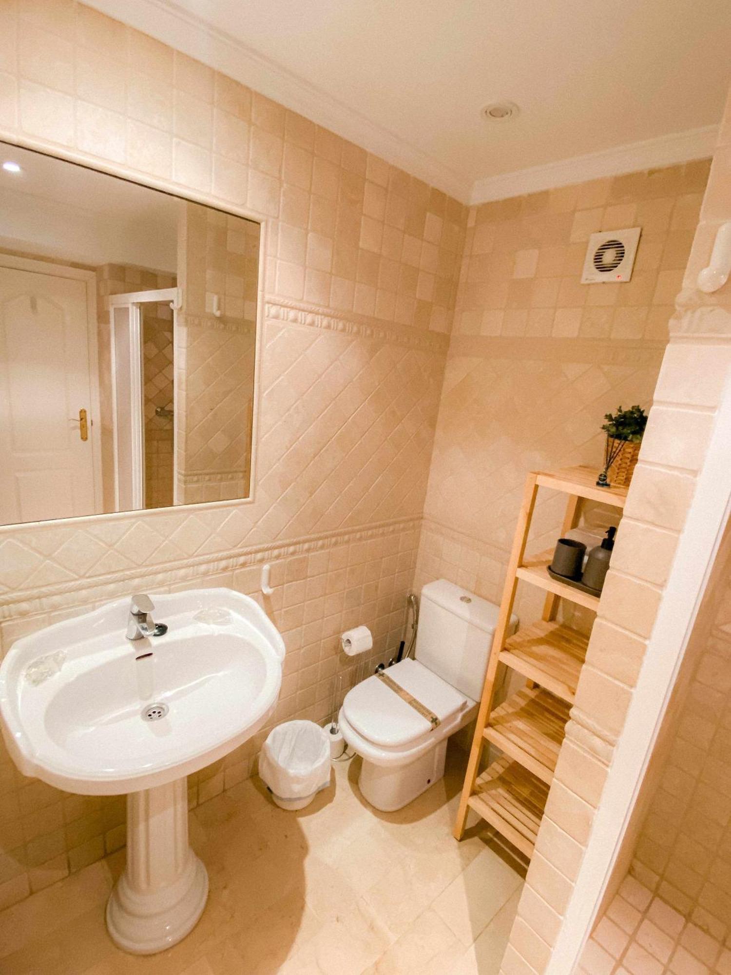 Nuevo Atico Con Piscina Privada Y Vistas Al Mar Διαμέρισμα Fuengirola Εξωτερικό φωτογραφία